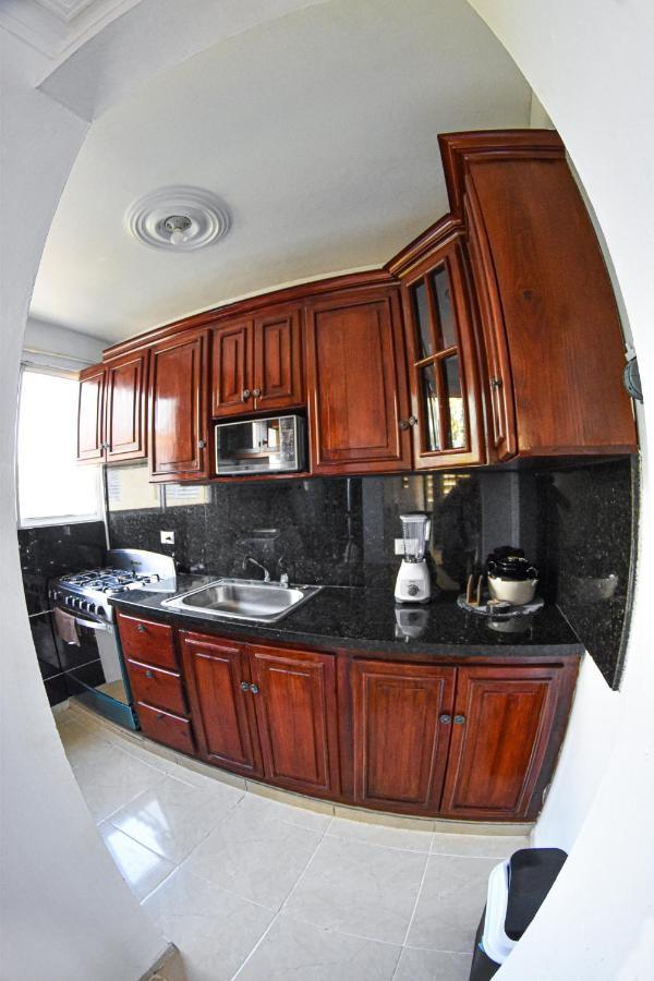 Apartamento En La Carreras Proximo Al Monumento ซานติอาโก เด ลอสกาบาเญโรส ภายนอก รูปภาพ