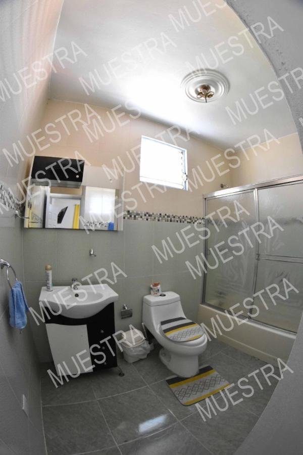 Apartamento En La Carreras Proximo Al Monumento ซานติอาโก เด ลอสกาบาเญโรส ภายนอก รูปภาพ