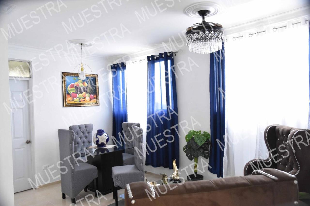 Apartamento En La Carreras Proximo Al Monumento ซานติอาโก เด ลอสกาบาเญโรส ภายนอก รูปภาพ