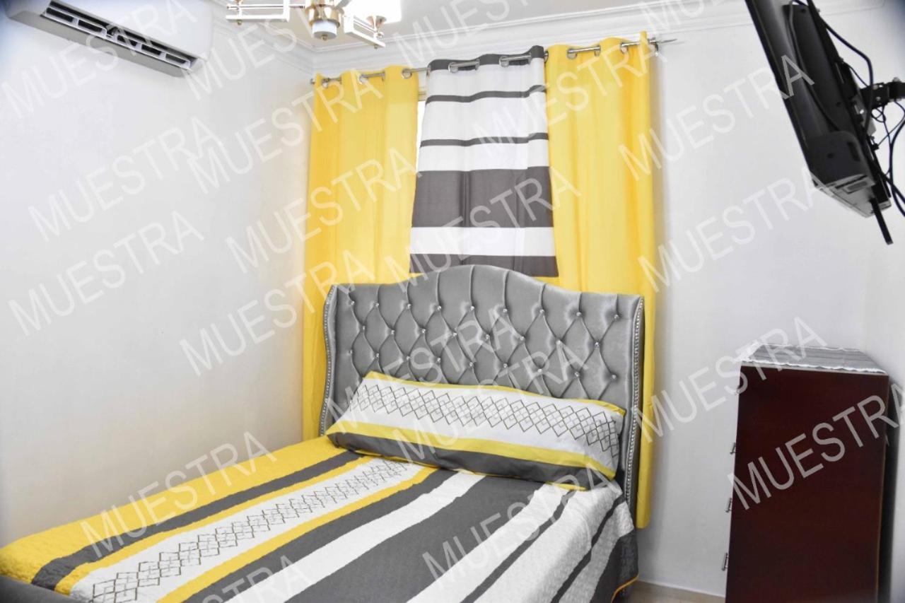 Apartamento En La Carreras Proximo Al Monumento ซานติอาโก เด ลอสกาบาเญโรส ภายนอก รูปภาพ
