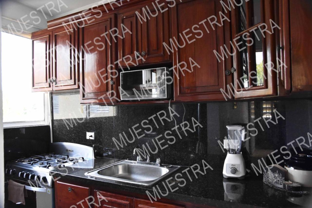 Apartamento En La Carreras Proximo Al Monumento ซานติอาโก เด ลอสกาบาเญโรส ภายนอก รูปภาพ