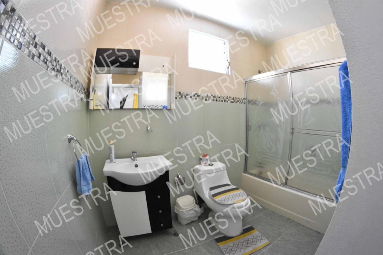 Apartamento En La Carreras Proximo Al Monumento ซานติอาโก เด ลอสกาบาเญโรส ภายนอก รูปภาพ