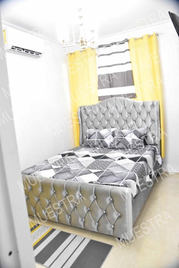 Apartamento En La Carreras Proximo Al Monumento ซานติอาโก เด ลอสกาบาเญโรส ภายนอก รูปภาพ